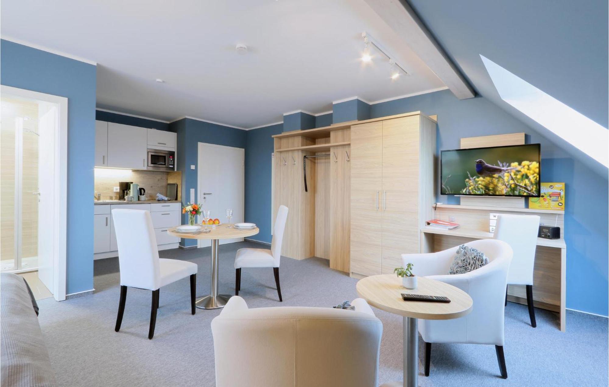 Amazing Apartment In Dagebuell With Kitchenette Ngoại thất bức ảnh